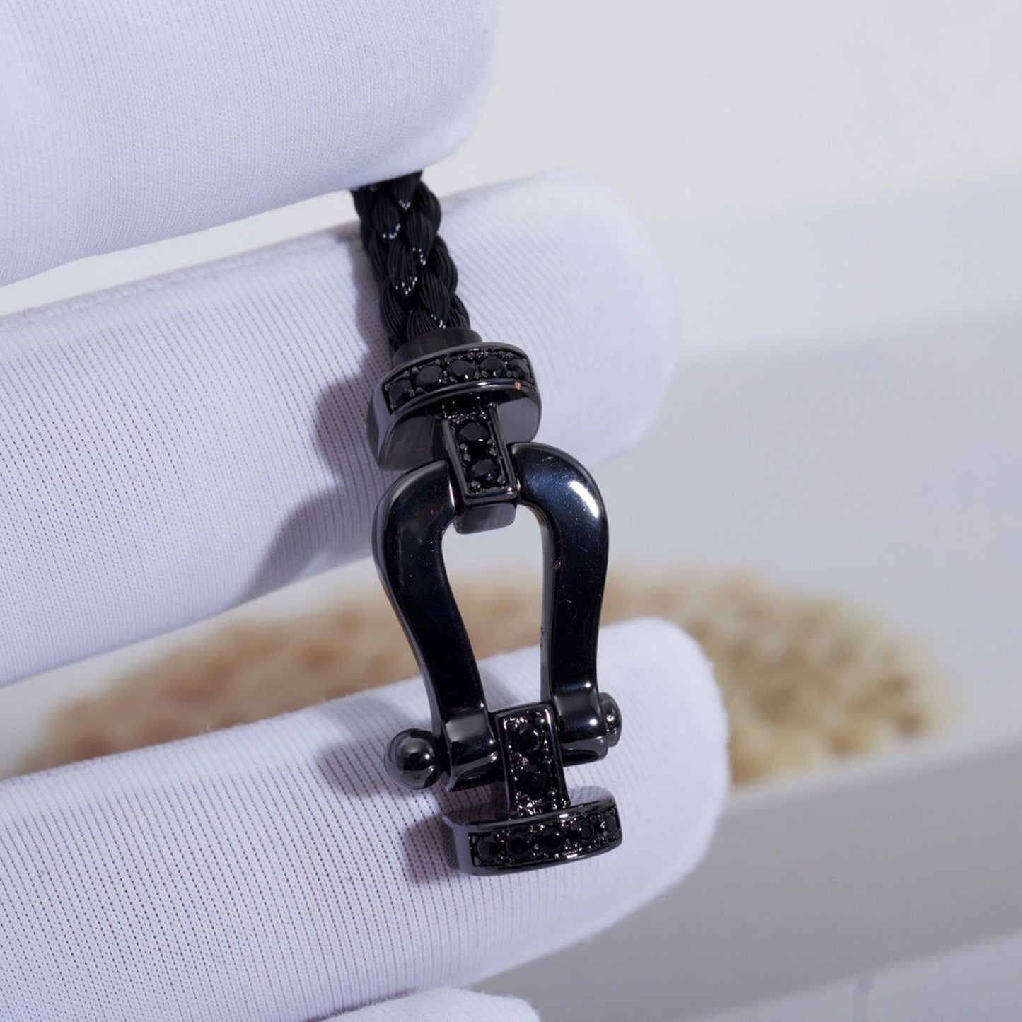 [BLAUE TRÄNEN]FORCE GROSSE SERIE HUFEISEN SCHWARZES SAMURAI-ARMBAND