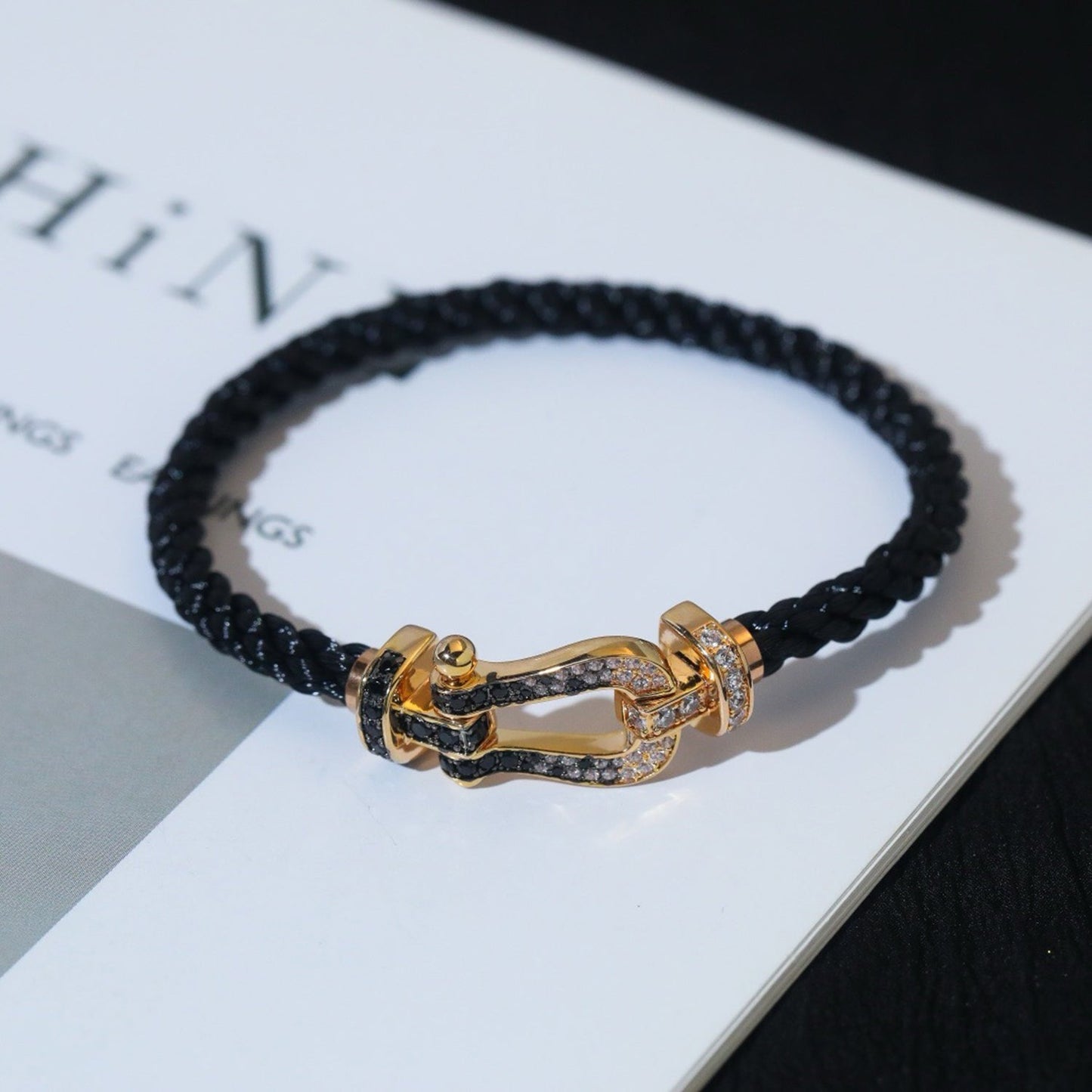 [BLUE TEARS]FORCE LARGE HORSESHOE BLACK WHITE DIAMOND BRACELET ROSE GOLD