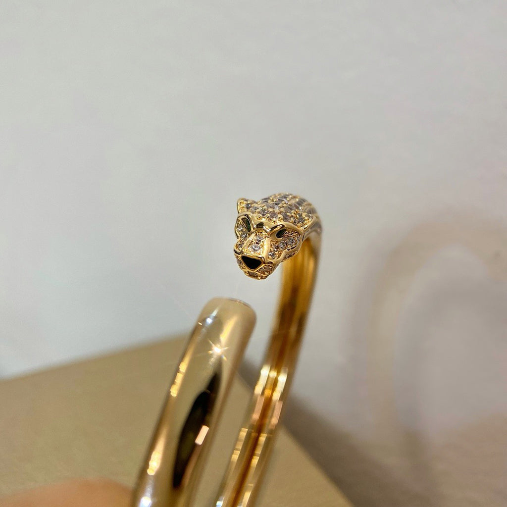 [Blue Tears Jewelry]PANTHERE HALF DIAMOND OPEN BRACELET