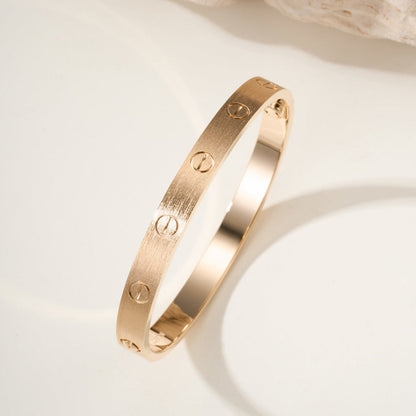 [Blue Tears Jewelry]LOVE BRACELET 6.1MM BRUSHED