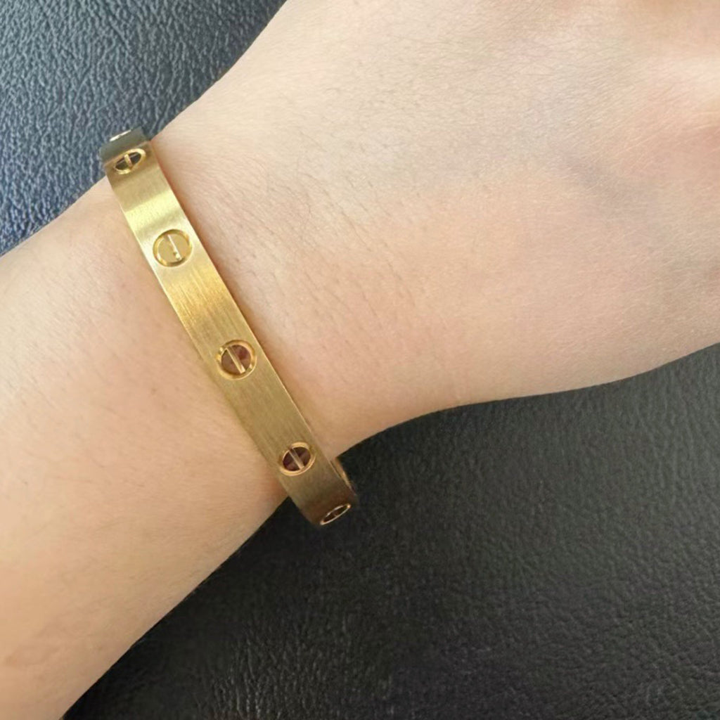 [Blue Tears Jewelry]LOVE BRACELET 6.1MM BRUSHED
