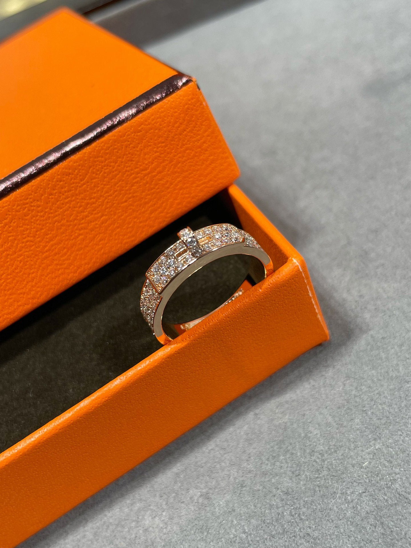 [BLAUE TRÄNEN] KELLY ROSA GOLD DIAMANTRING