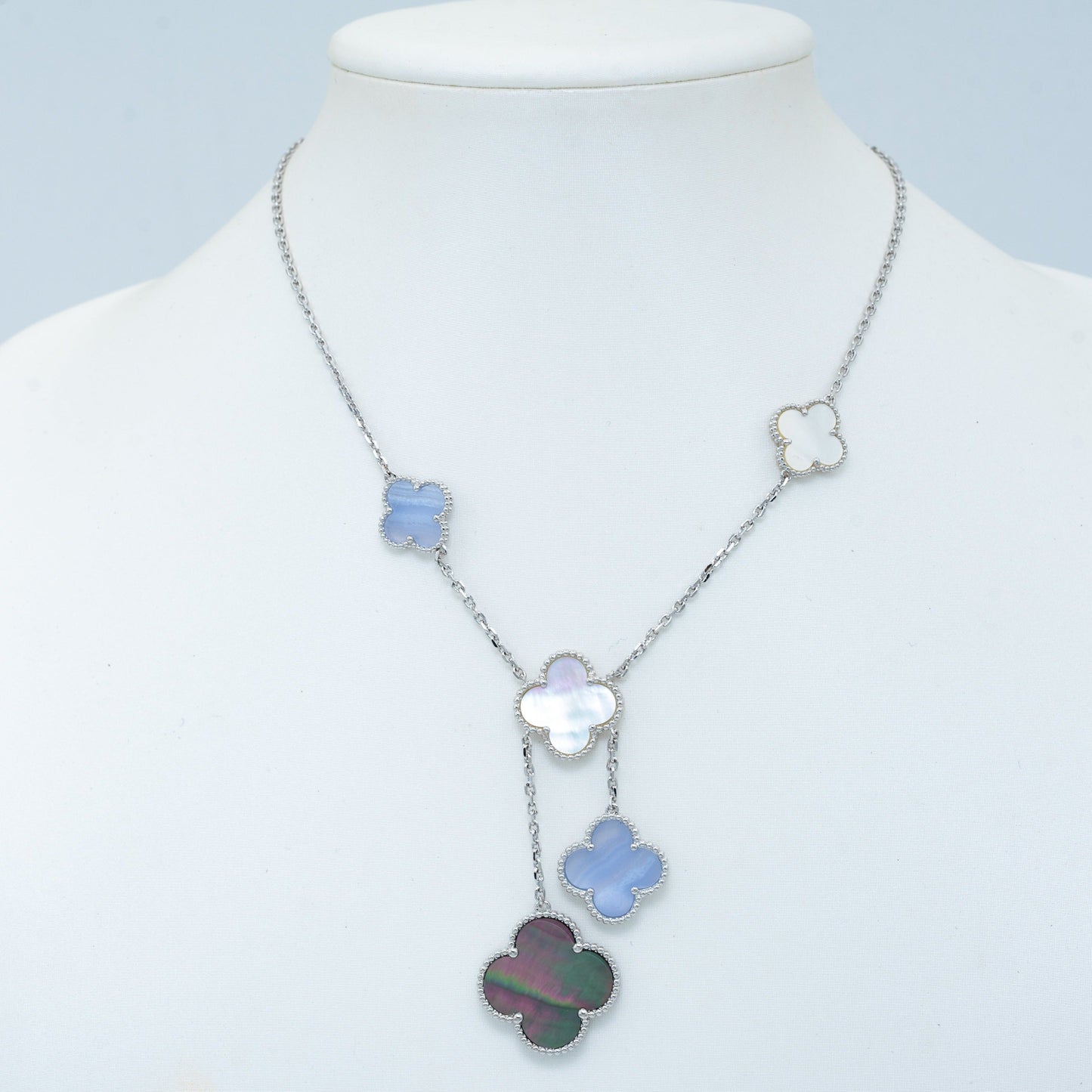 [BLAUE TRÄNEN]CLOVER MOP CHALCEDON HALSKETTE SILBER 6 MOTIV 