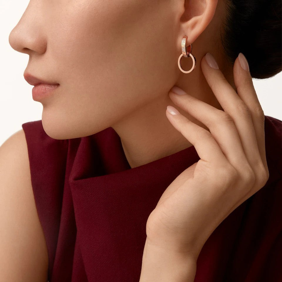 [Blue Tears Jewelry]LOVE 3.3MM DANGLE HALF DIAMOND EARRINGS