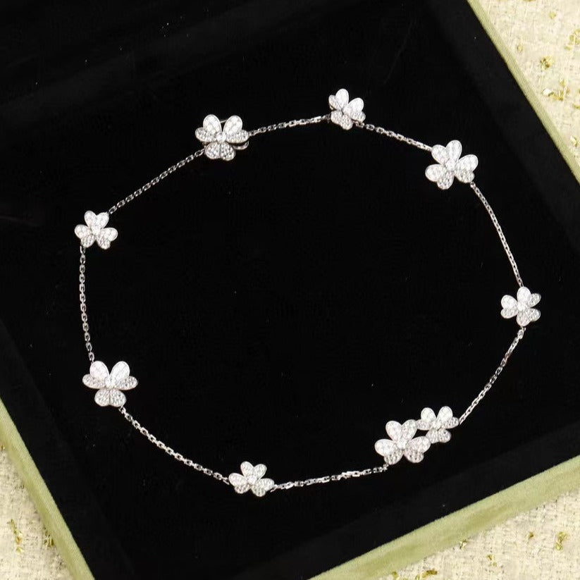 [BLAUE TRÄNEN]FRIVOLE SILBERNE HALSKETTE MIT 9 BLUMEN