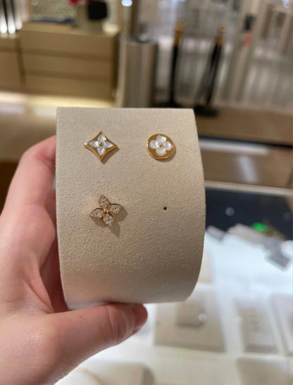[BLAUE TRÄNEN] STERNBLUMEN-OHRSTECKER ROTGOLD DIAMANTEN