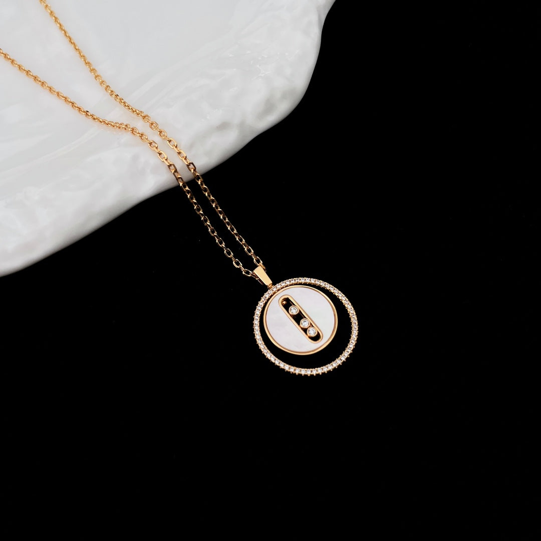 [Blue Tears Jewelry]LUCKY MOVE MM NACRE BLANCHE DIAMOND NECKLACE