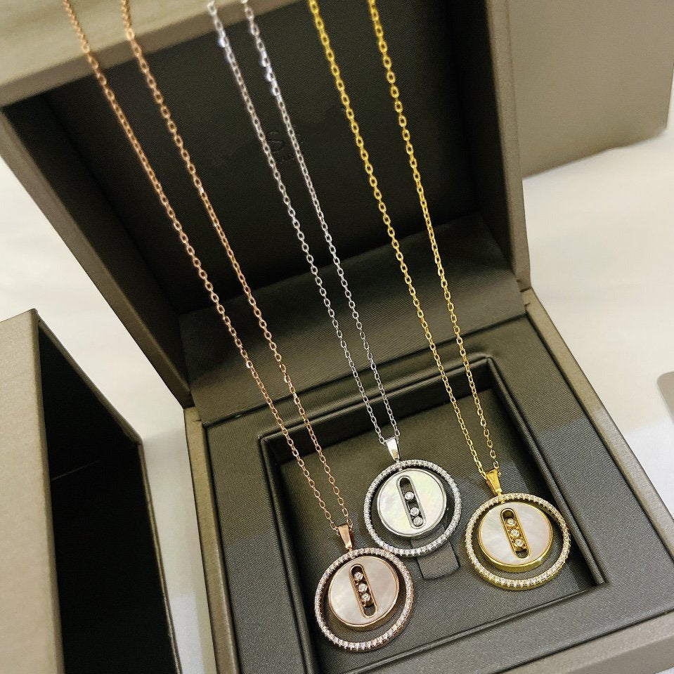 [Blue Tears Jewelry]LUCKY MOVE MM NACRE BLANCHE DIAMOND NECKLACE