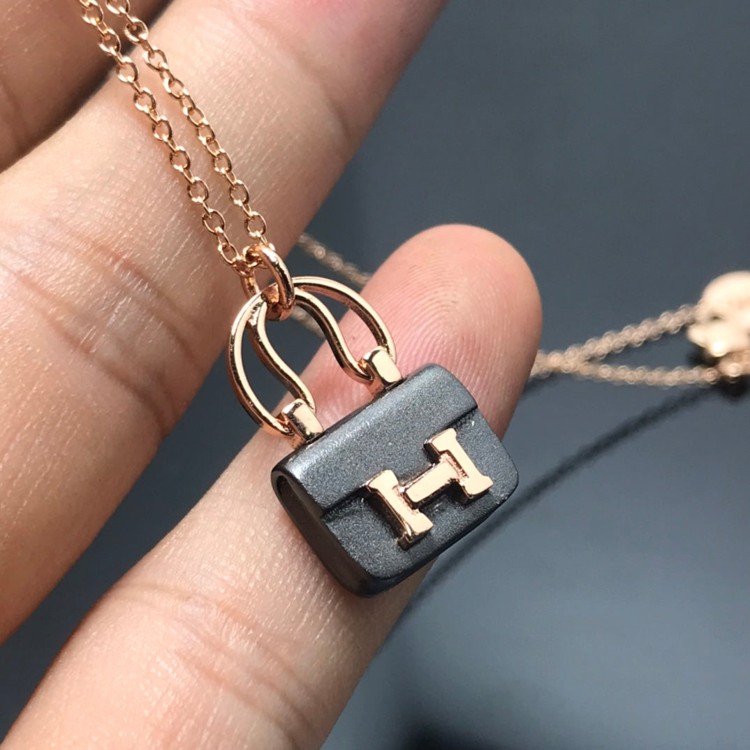 [Blaue Tränen]Damen HM Amulettes Constance Anhänger Halskette