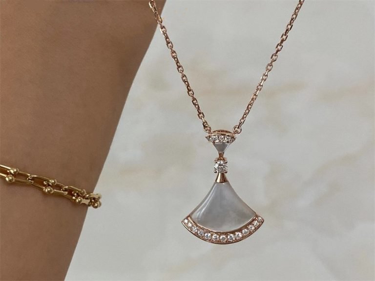 [BLAUE TRÄNEN]DREAM HALSKETTE MOP ROSA GOLD DIAMANT