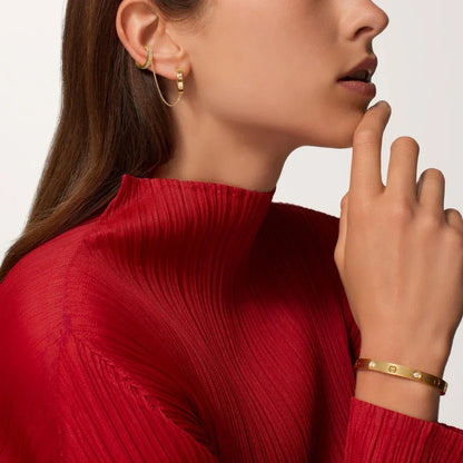 [Blue Tears Jewelry]LOVE 3.0MM HALF DIAMOND EARRINGS