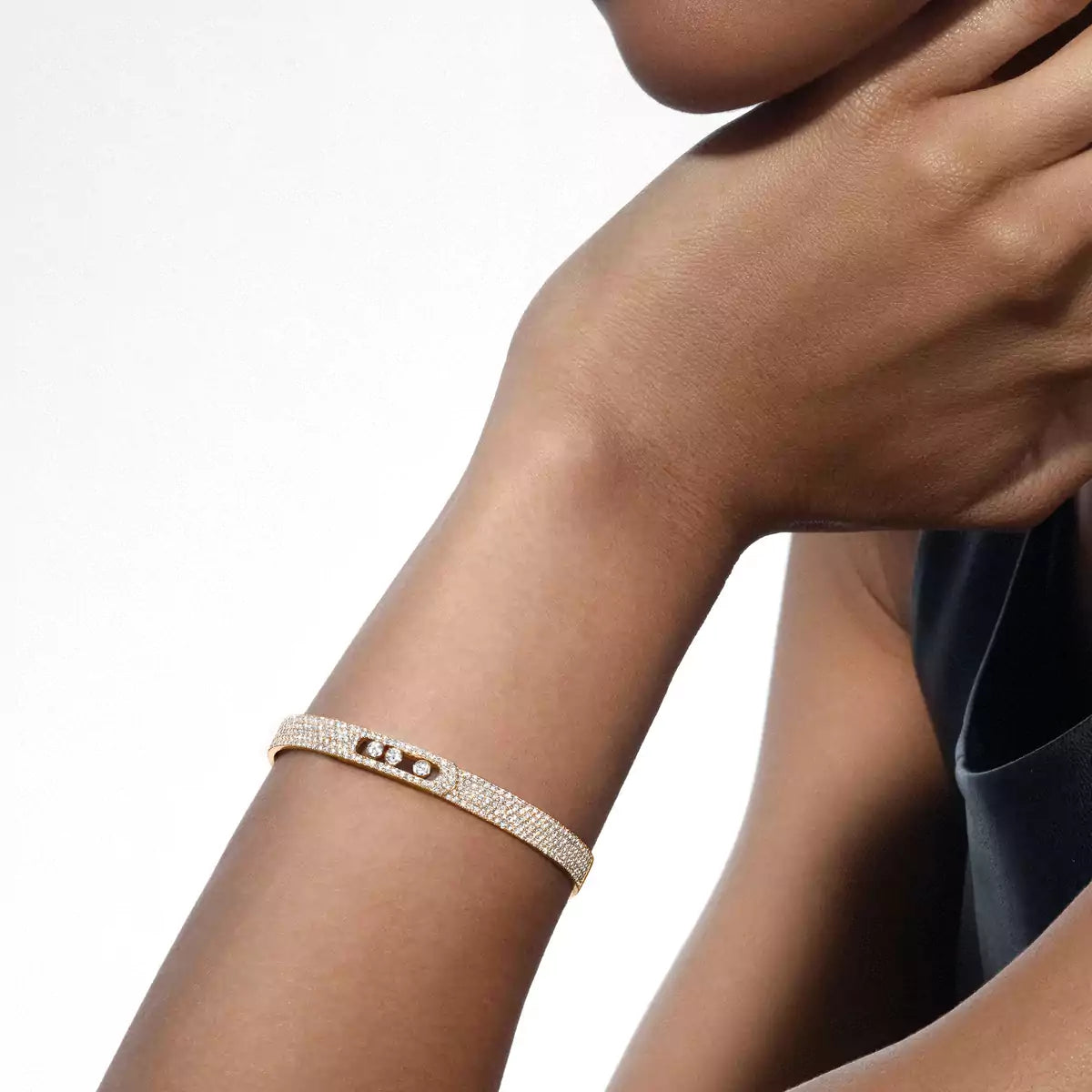 [Blue Tears Jewelry]Move Noa Full Pav¨¦ Diamond Bangle Bracelet