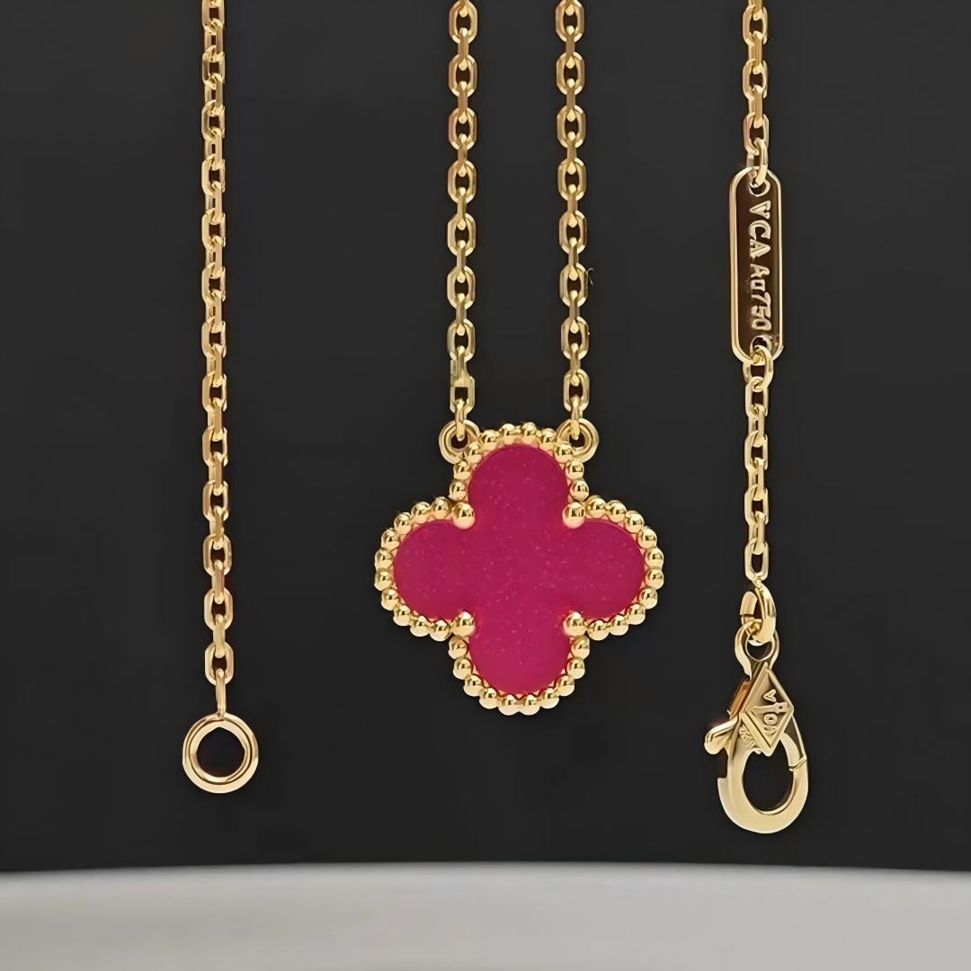 [Blue Tears Jewelry] NEW CLOVER 15MM PINK ENAMEL NECKLACE