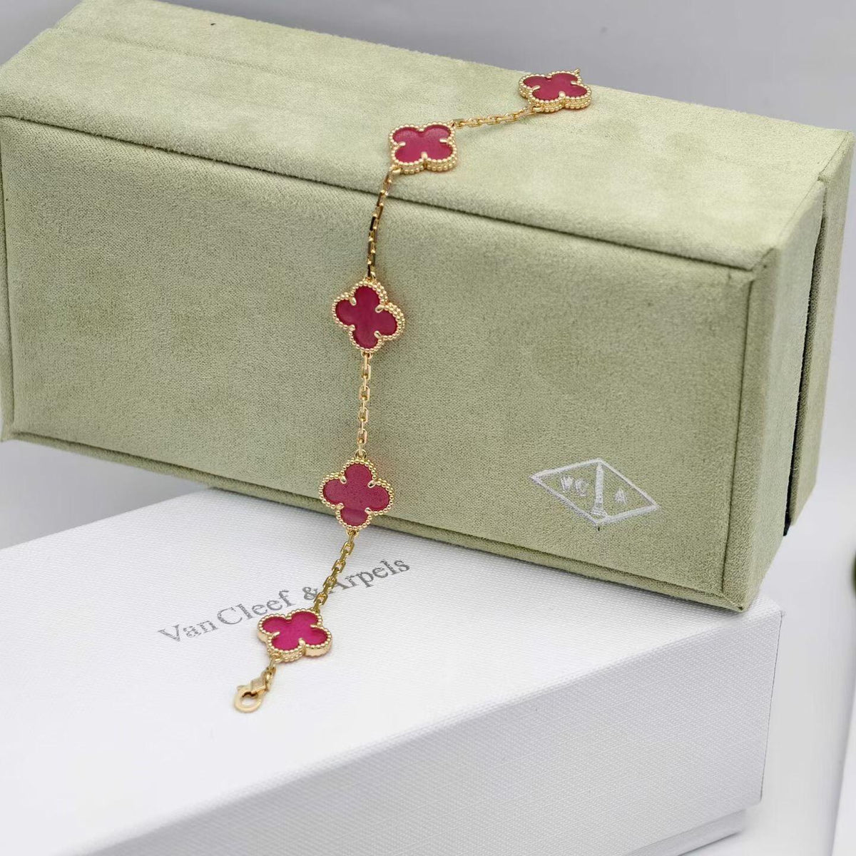 [Blue Tears Jewelry]NEW CLOVER 5 MOTIFS PINK ENAMEL BRACELET