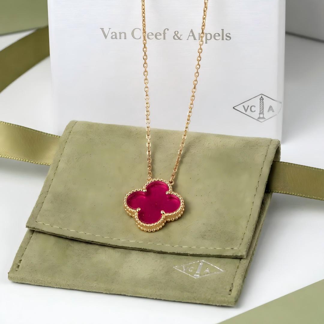 [Blue Tears Jewelry] NEW CLOVER 15MM PINK ENAMEL NECKLACE