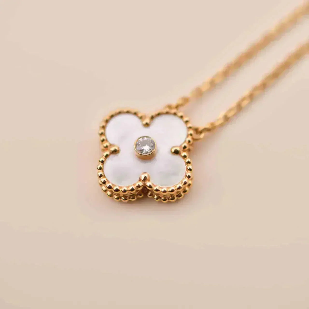 [BLAUE TRÄNEN]CLOVER 15MM DIAMANT WEISSE FRITILLARIA HALSKETTE