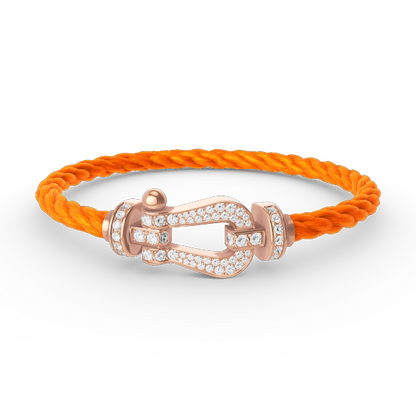 [BLUE TEARS]FORCE GROSSES HUFEISENARMBAND MIT VOLLBESATZ AUS ROSÉGOLD