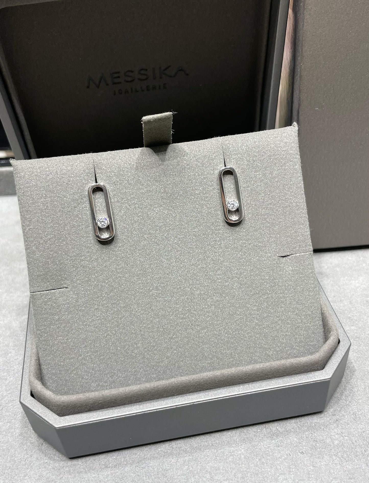 [Blue Tears Jewelry]MOVE UNO SMALL 1 DIAMOND EARRINGS