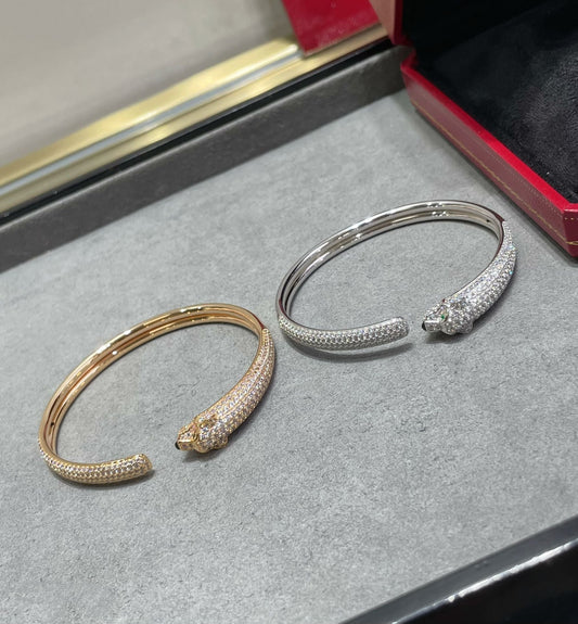 [ブルーティアーズ]パンサー フルダイヤモンド オープンブレスレット