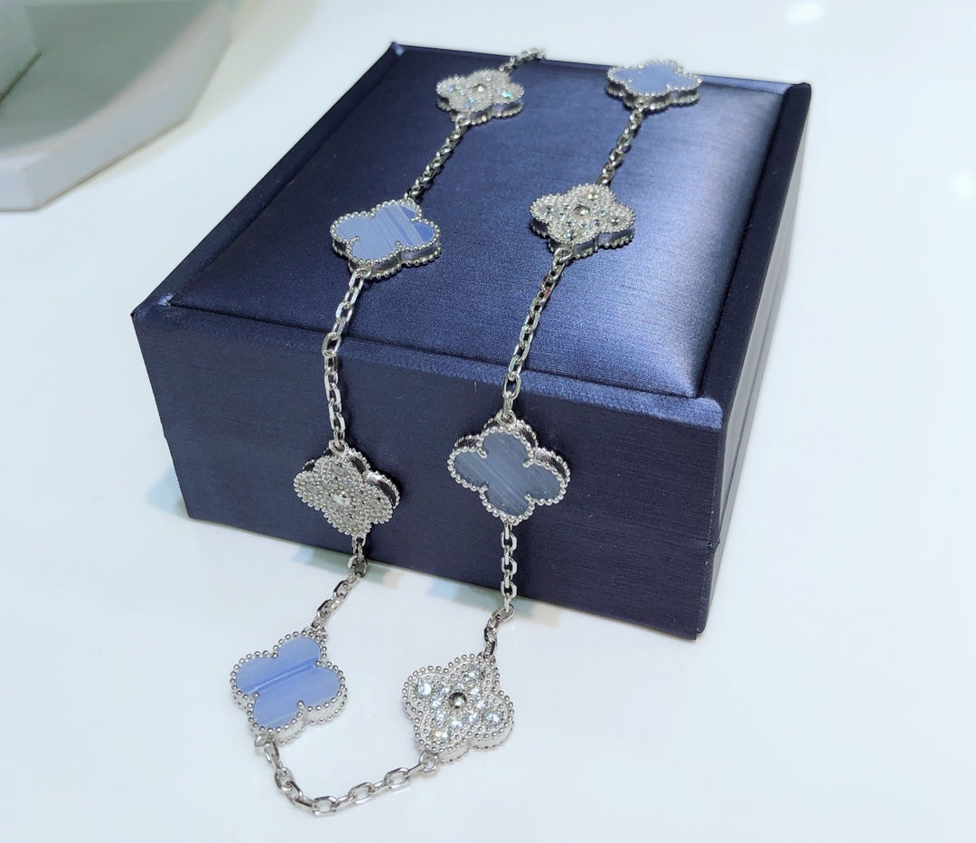 [BLAUE TRÄNEN]KLEE 10 MOTIVE CHALCEDON DIAMANTEN SILBER HALSKETTE
