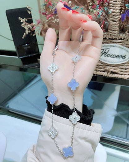 [BLAUE TRÄNEN]KLEE 10 MOTIVE CHALCEDON DIAMANTEN SILBER HALSKETTE